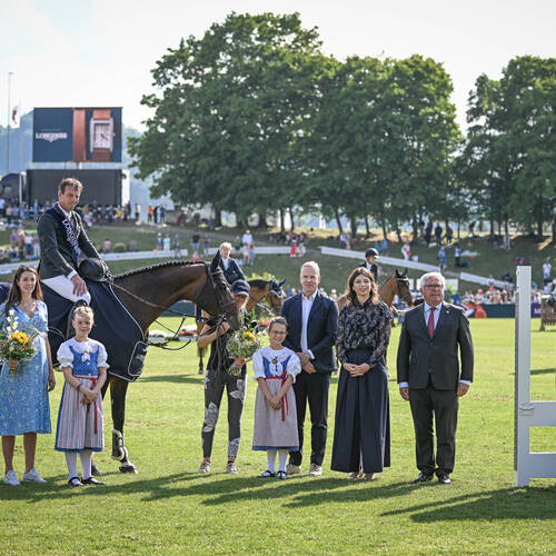 Harrie Smolders - Uricas V.D. Kattevennen - Copyright © CSIO.CH / Katja Stuppia