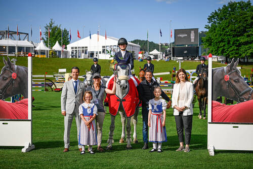 Anna Siegmann - PB Jinka